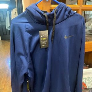 Nike men’s Therma Dri-Fit pullover XL